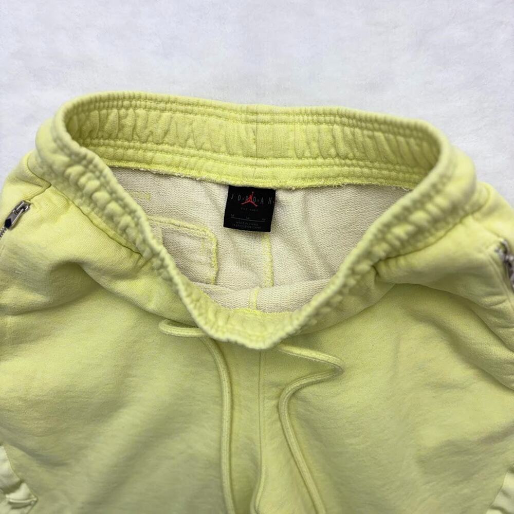 Jordan Black Cat Diamond Fleece Shorts AV5017-335 Luminous Green Mens Size M - Picture 6 of 13
